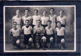 42. Charlieu. Carte Photo. équipe De Football. 1943 - Charlieu