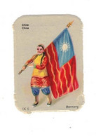 Image Gaufrée Chicorée Mokta Williot IX 6 Germany Pays Chine China Asie Asiatique Drapeau Flag Bandiera 4,1 Cm X 5,8 Cm - Other & Unclassified