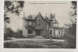 Vouzeron (18) : La Façade Est De La Villa Bourgeoise Du Docteur Pellerin En 1910 (animée) PF. - Vouzeron