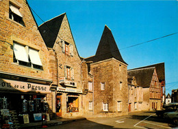 Piriac * La Place De L'église Et Vieilles Maisons * Maison De La Presse - Piriac Sur Mer