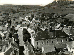 Bligny Sur Ouche * Vue Aérienne Sur La Commune Et L'hôtel De Ville - Andere & Zonder Classificatie