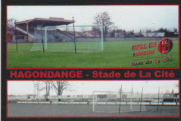 Cpm 10x15. (57) HAGONGANGE. Stade De La Cité (1.000 Places) Hot. Didier Angeletti - Stadiums