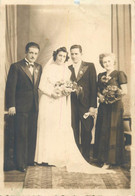 Real Photo Wedding Bride And Groom Bouquet Joy Elegance - Noces