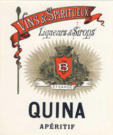 Etiquette // Chomo// VINS Et SPIRITUEUX, Liqueurs Et Sirops, QUINA APÉRITIF, B Et CAPOË 10 X 11,7 Cm, Dorée Années 20-30 - Alkohole & Spirituosen