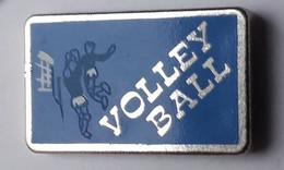 GA98 Pin's VOLLEYBALL Volley Ball  Achat Immédiat - Volleyball