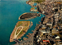 Le Croisic * Vue Générale Aérienne Du Port Et Des Bassins - Le Croisic