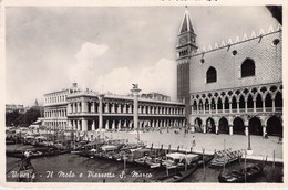 CPA ITALIA - Venezia - Quai Et Piazzetta S. Marco - Venezia