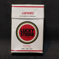 Caja Cigarrillos Lucky Strike Filters – Origen: Brasil - Contenitori Di Tabacco (vuoti)