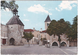 47. Gf. TOURNON-D'AGENAIS. La Place Et La Mairie. 1 - Tournon D'Agenais