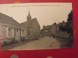 Mayenne 53. Saint-Aignan. L'église Et La Place Du Calvaire - Saint Aignan Sur Roe