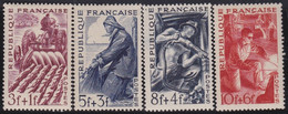 France   .    Y&T    .     823/826     .     **      .      Neuf SANS Charnière - Ongebruikt