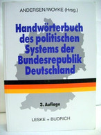 Handwörterbuch Des Politischen Systems Der Bundesrepublik Deutschland. - Léxicos