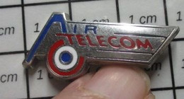 513J PINS PIN'S / Beau Et Rare : FRANCE TELECOM / AIR TELECOM - France Télécom