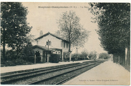 MONPLAISIR-CHAMPDENIERS - La Gare - Champdeniers Saint Denis