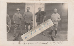 CAMPAGNE D' ORIENT - Militaires Posant En 1916 ( Carte Photo ) - War 1914-18