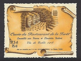 Etiquette De Vin De Table  -  Restaurant De La Forêt P. Et C. Hubert à Vibraye (72)  -  Maison Bouchevereau à La Flèche - Sonstige & Ohne Zuordnung