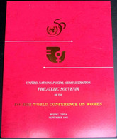 UNO NEW YORK 1995 Souvenir Folder - Philatelic Souvenir Of The Conference Of Women 1995 Beijing China - Cartas & Documentos