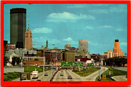 Minnesota Minneapolis Greetings With View Of Downtown Skyline - Minneapolis