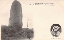 CPA - 22 - PLOEUX - Mehir De Bayo - Coiffe Du Pays - Dos Non Divisé - Dolmen & Menhirs