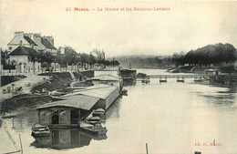 Meaux * La Marne Et Les Bateaux Lavoir * Passerelle - Meaux