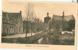 Workum 1957; Nonnenstraat Met N.H. Kerk - Gelopen. (Gaastra's Boekhandel - Workum) - Workum