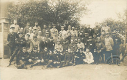 ALLEMAGNE  GIESSEN (carte Photo)   MILITAIRES 8eme Compagnie - Giessen