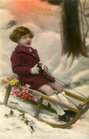 Carte Photo * Enfant Et Luge * Neige * Sports D'hiver Jeu Jouet - Wintersport