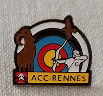 Pin's AC Citroën Rennes. Tir à L'arc - Citroën