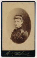 CDV - Portrait D'une Jeune Femme Bourgeoise Berthe BUGNOT - Photographe Martinotto Grenoble - Photographie Ancienne - Identifizierten Personen