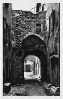 Delcampe - DROME  26  DIE - VIEILLE PORTE, RUE PAILLEUSE - Die