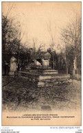 LUSSAC LES CHÂTEAUX - Monument Du Connétable Anglais Chandos, Blessé Mortellement Au Pont De Lussac. 2 Scans - Lussac Les Chateaux