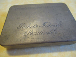 Boite Métallique Ancienne/Pochette Médicale Stérilisable/ LABORATOIRES FRAYSSE-PARIS// Vers 1920-1950         BFPP234 - Boîtes