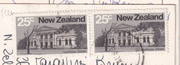Courthouse Of Oamaru   1980 - Twin Stamps Of New Zealand Over Postcard - Cartas & Documentos