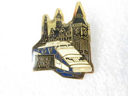 PIN'S    TRAIN  TGV  SNCF   AMICALE TRAINS ARRAS   HORLOGE - TGV