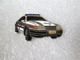 PIN'S    OPEL  VECTRA   POLICE   LUXEMBOURG  Email Grand Feu    DEHA - Opel