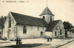 Proverville * La Place De L'église Du Village - Sonstige & Ohne Zuordnung