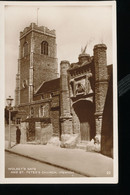 Angleterre ---   Wolsey's Gate And St. Peter's Church, Ipswich - Ipswich