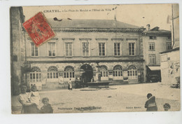 CHATEL - La Place Du Marché Et L'Hôtel De Ville - Chatel Sur Moselle