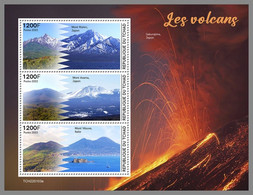 CHAD 2022 MNH Volcanoes Vulkane Volcans M/S - IMPERFORATED - DHQ2242 - Volcans