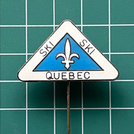 Badge Pin ZN012380 - Skiing / Ski Jumping Canada Quebec - Sports D'hiver