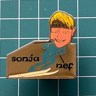 Badge Pin ZN012396 - Skiing Ski Jumping Switzerland Sonja Nef - Sports D'hiver