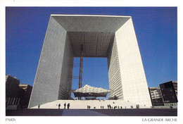 92 - La Défense - La Grande Arche De La Fraternité - La Defense