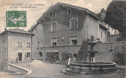 SAINT-CHEF (Isère) - La Fontaine Et Une Vieille Maison - Saint-Chef