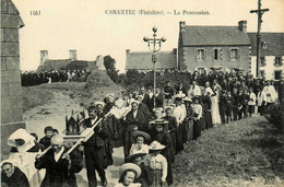 Carentec * La Procession * Villageois Fête Religieuse Religion Coiffe - Carantec