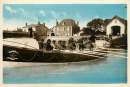 St Gilles Croix De Vie * Le Bateau De Sauvetage De La Commune * Canot Sauveteurs En Mer - Saint Gilles Croix De Vie