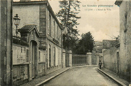 Luçon * Rue Et L'hôtel De Ville * Mairie - Lucon