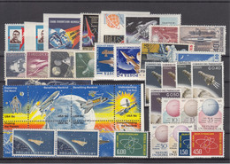 Space - Lot MNH ** Stamps - Verzamelingen