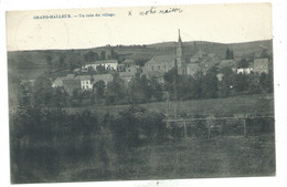 Grand Halleux Un Coin Du Village - Vielsalm