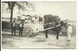 Char Décoré " Bière " Pour Une Fête De Village , Carte Photo Non Localisé - Carnaval