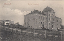B8951) MISTELBACH - NÖ - BEZIRKS - KRANKENHAUS - Sehr Schöne DETAIL AK Mit Zaun - Schwestern - Gebäuden 1915 - Mistelbach
